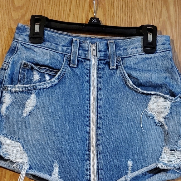 Carmar Beatrice distressed zip front denim skirt - Picture 4 of 12